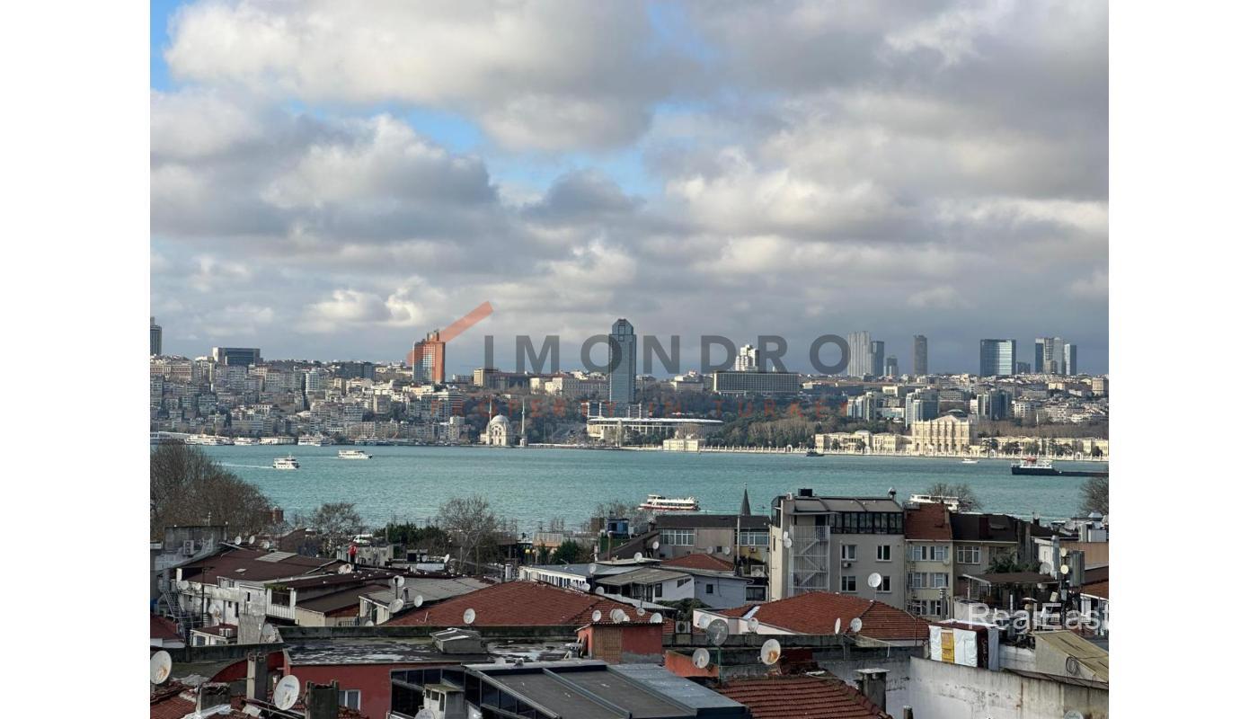 Modern Apartment with Sea View in Uskudar, Istanbul